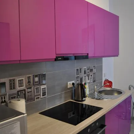 Apartment Pop Art *